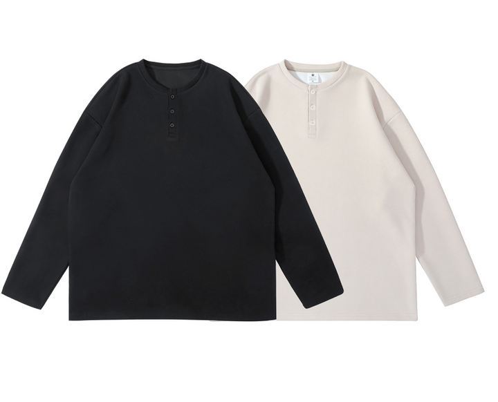 Long sleeved sweatshirt for men